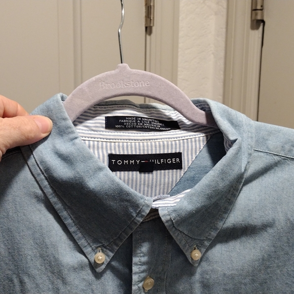 Xxl Tommy Hilfiger long sleeve button down shirt - Picture 10 of 10